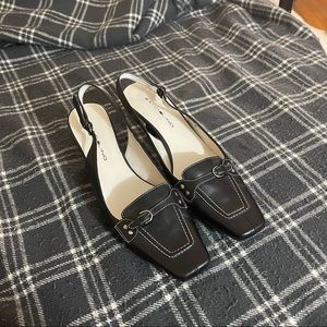 Bandolino Black Buckle w/ White Stitching Kitten Heel